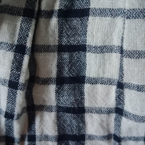 Zara Women's Embroidery Top Blouse Black and White Plaid size Medium - Picture 11 of 11